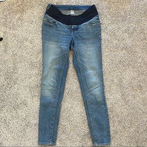 Old Navy maternity jeans